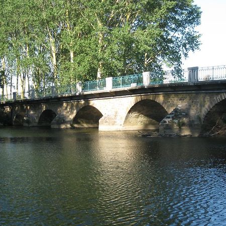 Le Petitepinay Moitron-sur-Sarthe Exterior foto