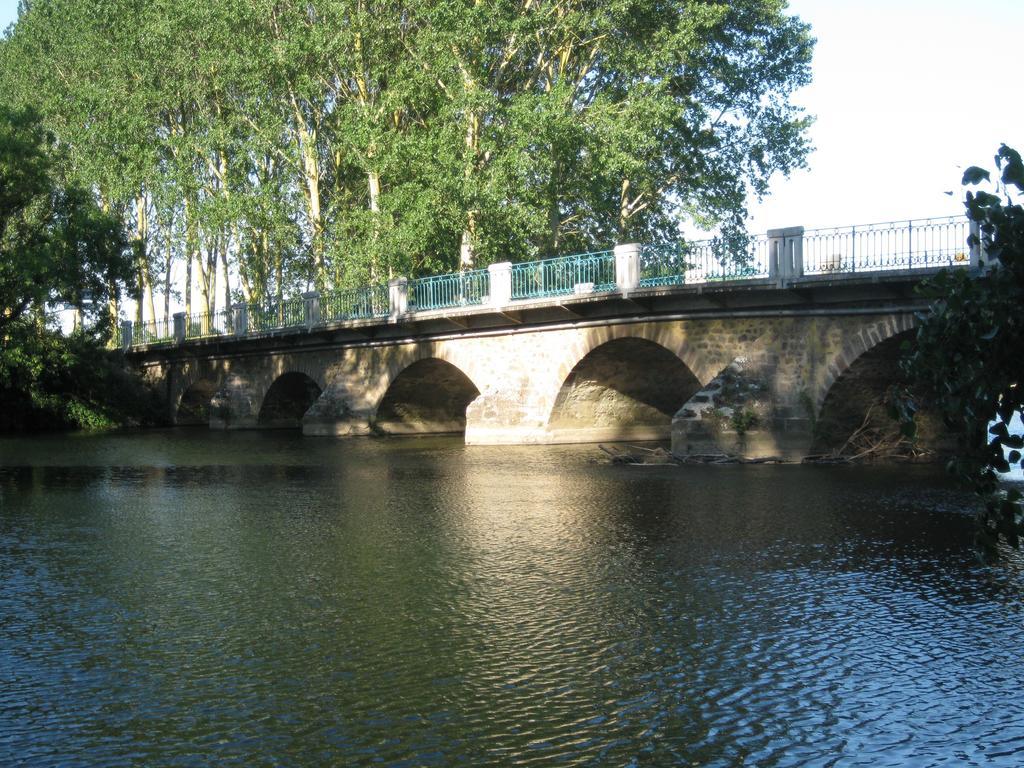 Le Petitepinay Moitron-sur-Sarthe Exterior foto